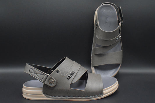 Shop The eid Collection 2026 men's sandals at 4feet