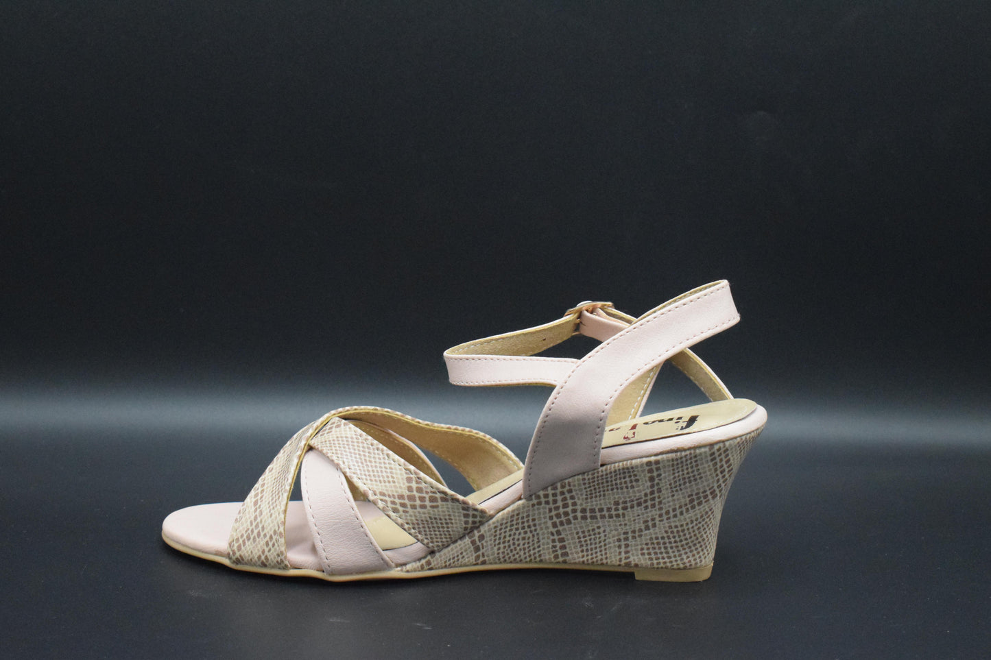 Buy Now Ladies Pink Mid heels Sandals at 4feet