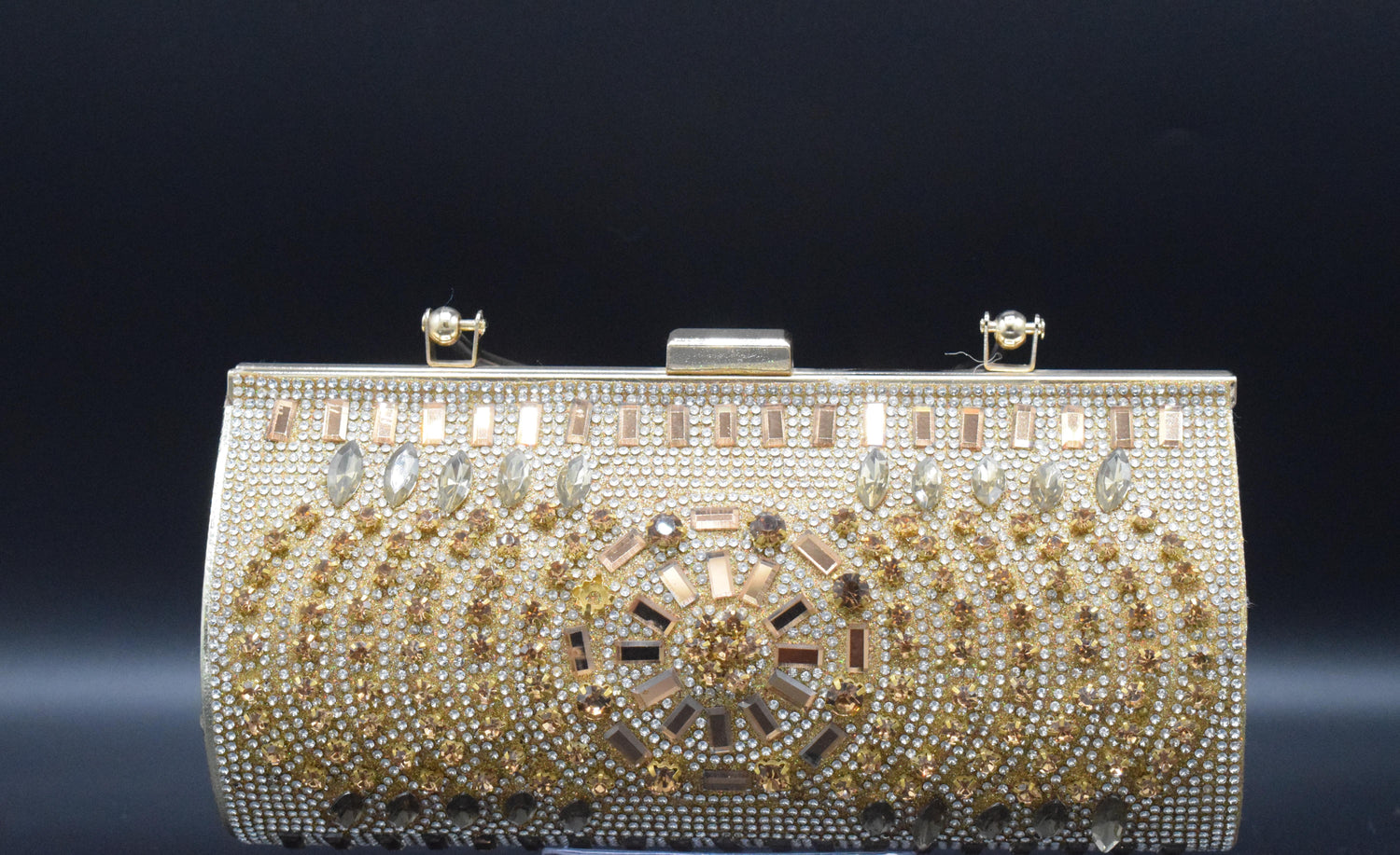 Shop The Premium Party Wear Golden Hand Clutches at 4feetstore