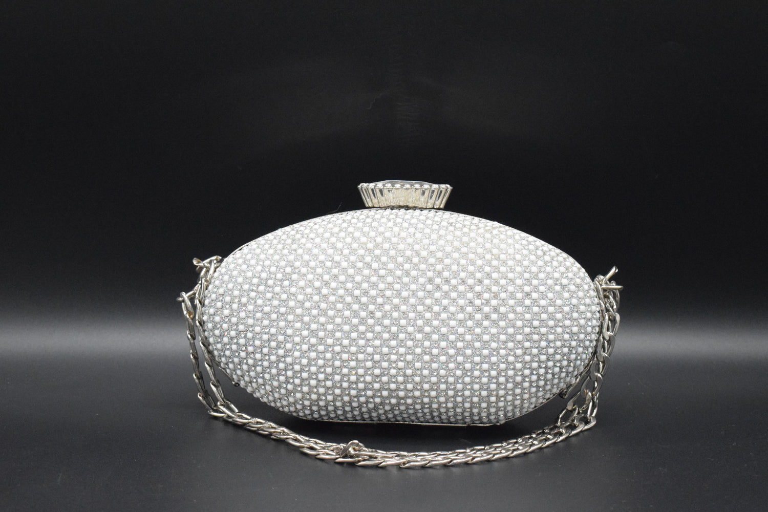 Shop round Shape Hand Clutch Premium Best Quality by 4Feet