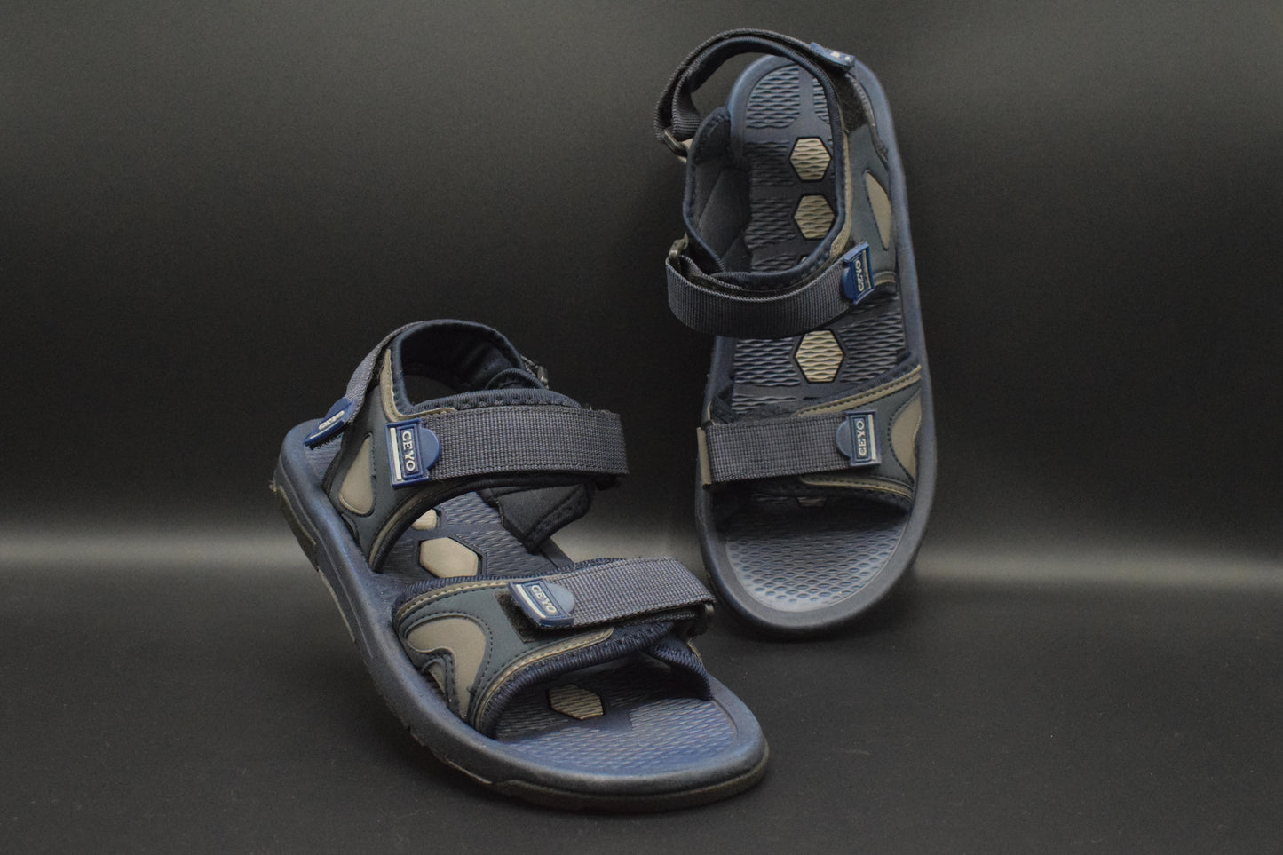 Shop The Premium  Ceyo Sports Sandals at 4feetstore