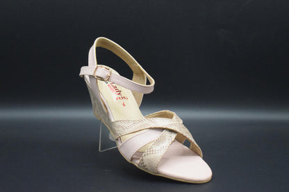 Buy Now Ladies Pink Mid heels Sandals at 4feet