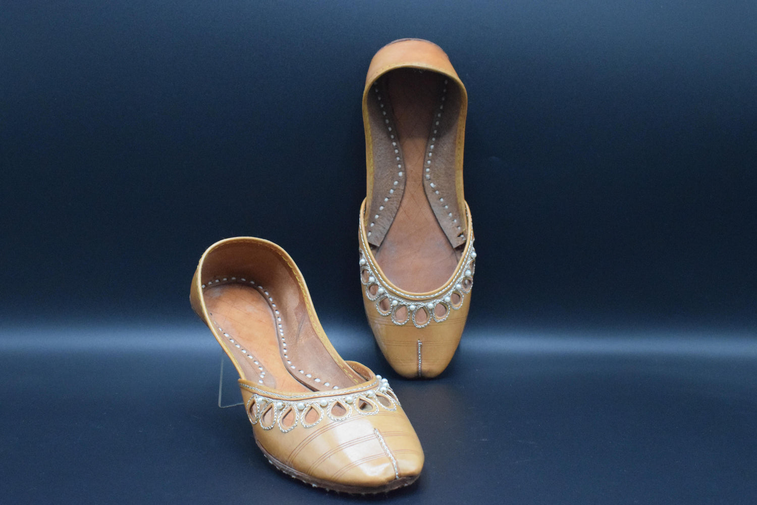 Shop Genuine Leather Khussa at 4feetstore Peshawar