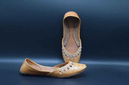 Shop Genuine Leather Khussa at 4feetstore Peshawar