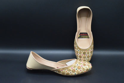 Shop Premium New arrivals of Ladies Khussa hand made